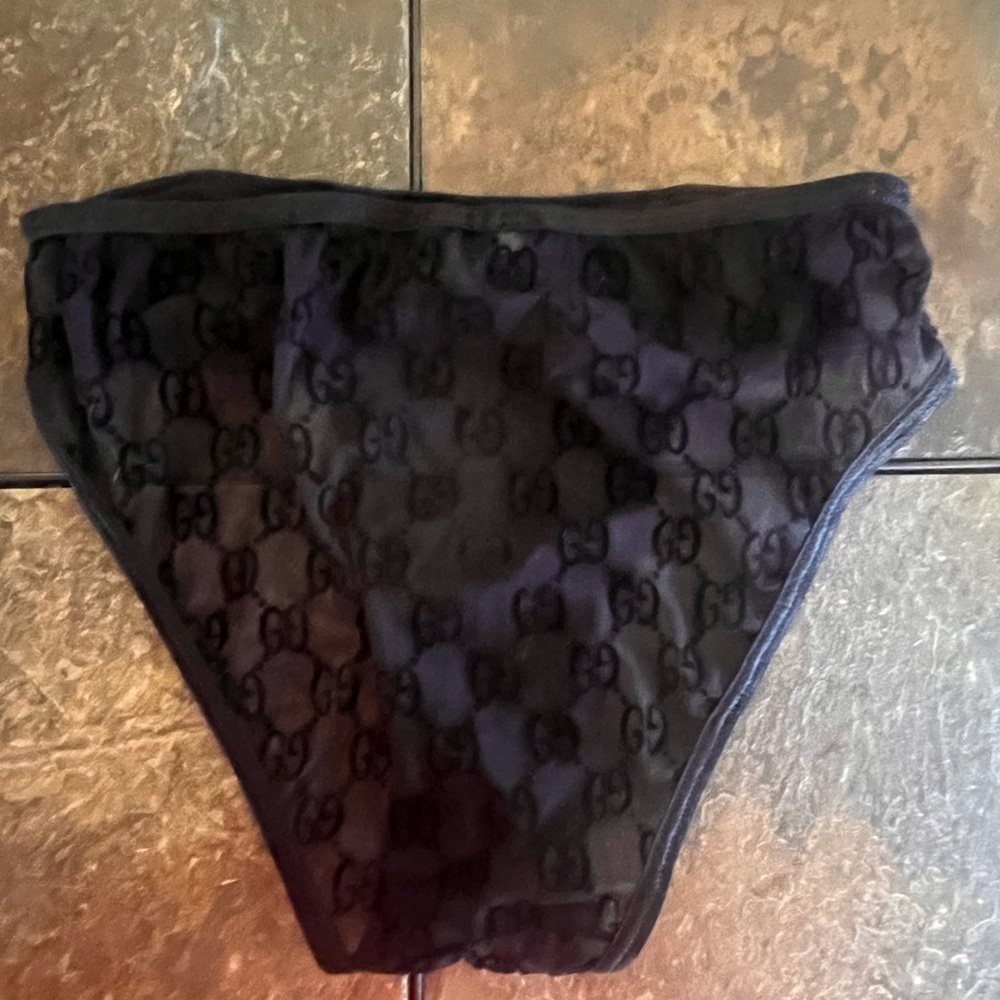 Vintage late 1990’s Tom Ford Gucci Black GG Strapless Underwear Set - Picture 8 of 11